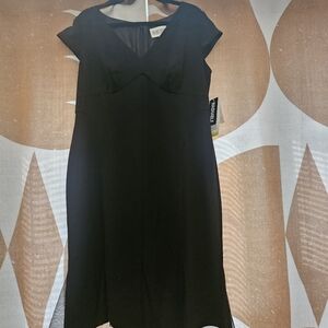 NWT Julian Taylor Formal Flare Mesh Panel Hem Dress